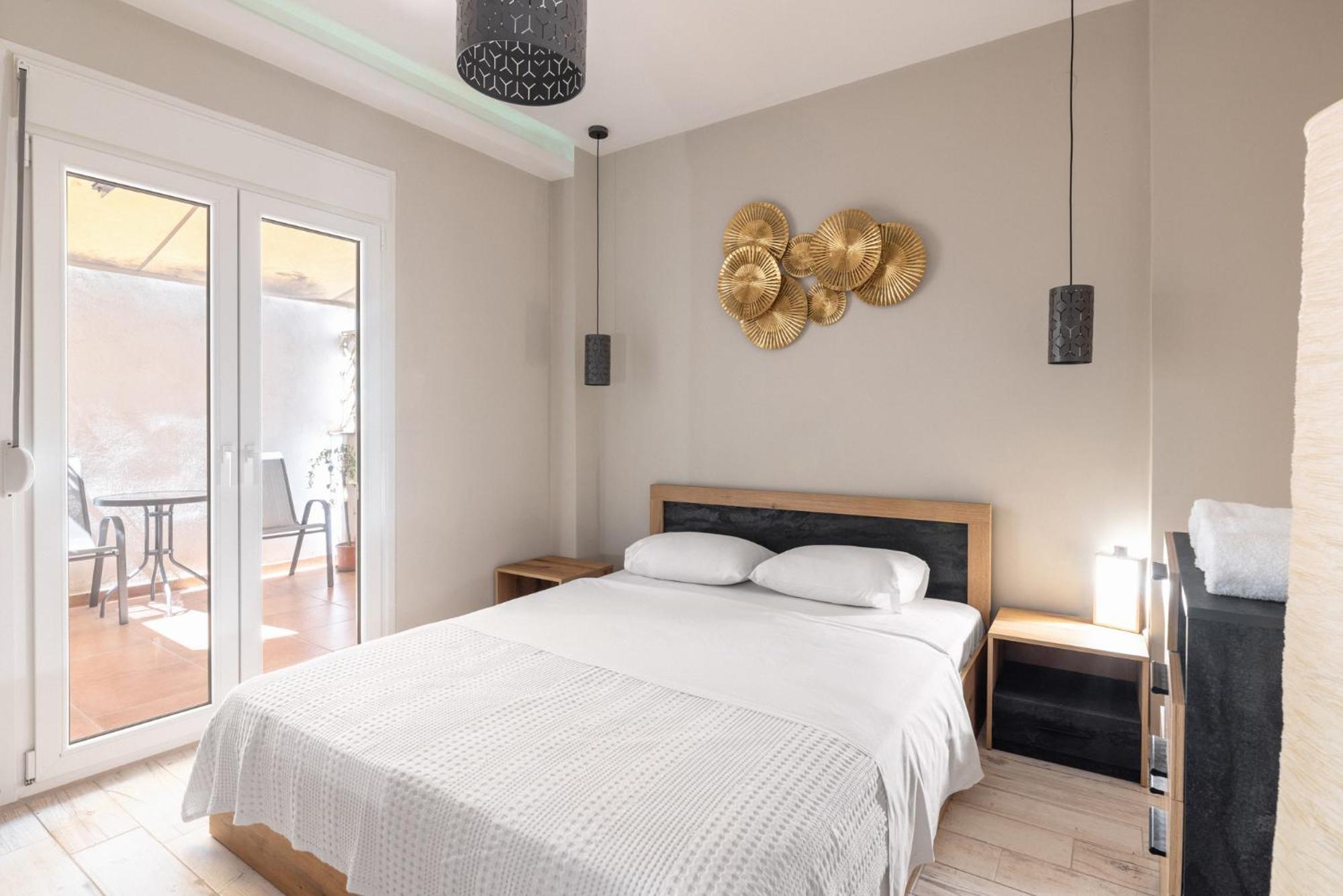 Cinenight Boutique Apartment Солун Екстериор снимка